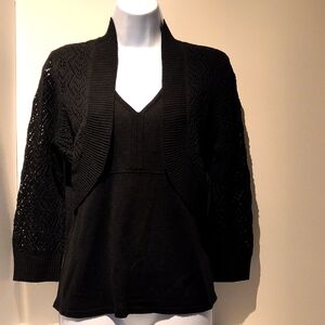 Requirements women's pullover sweater top medium black crochet 3/4sleeve v-neck
